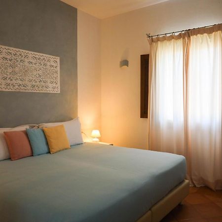 Boutique Hotel Sant'Andrea & Relais San Pantaleo Exterior photo