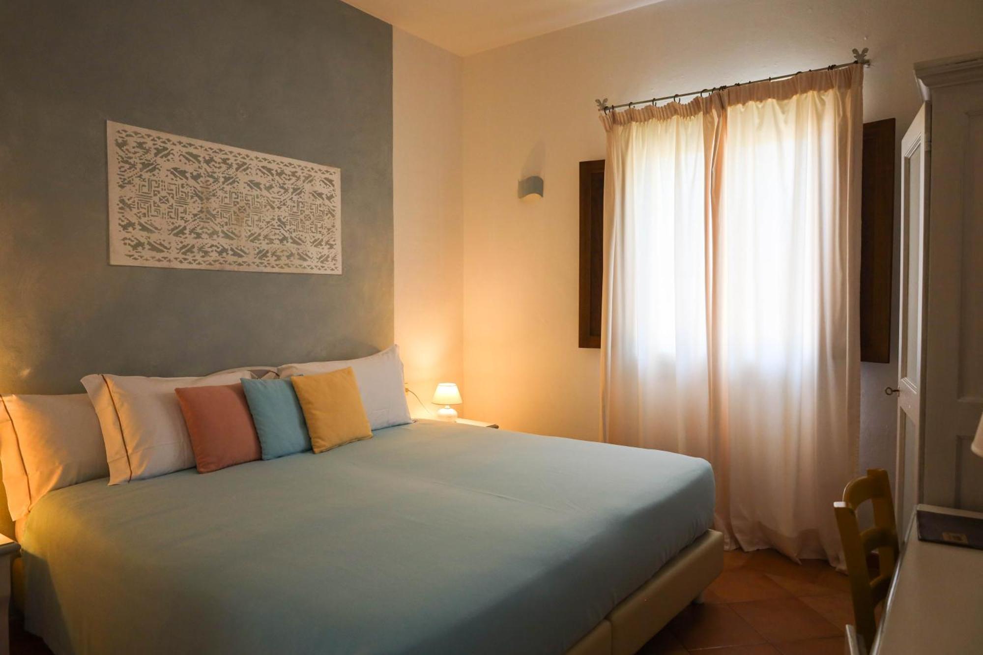 Boutique Hotel Sant'Andrea & Relais San Pantaleo Exterior photo