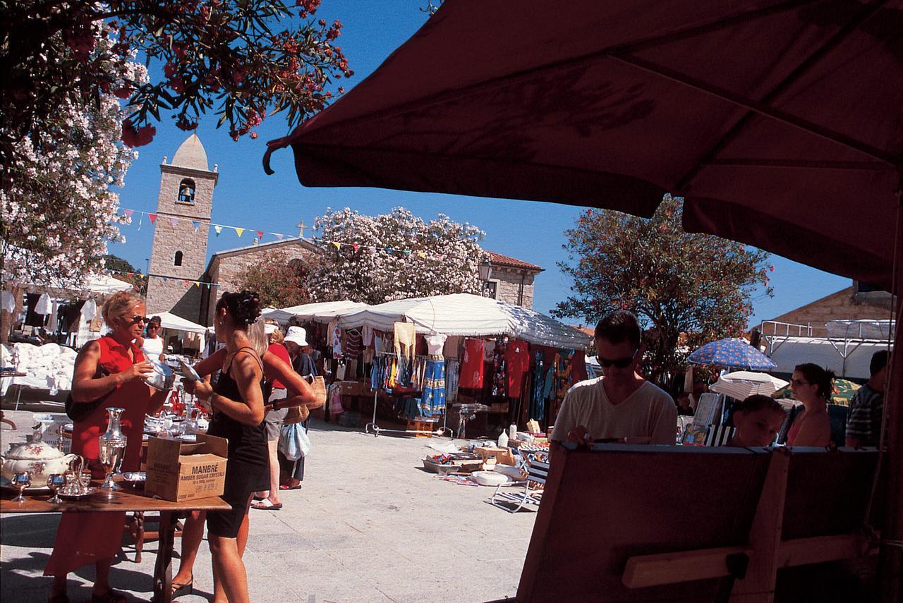 Boutique Hotel Sant'Andrea & Relais San Pantaleo Exterior photo
