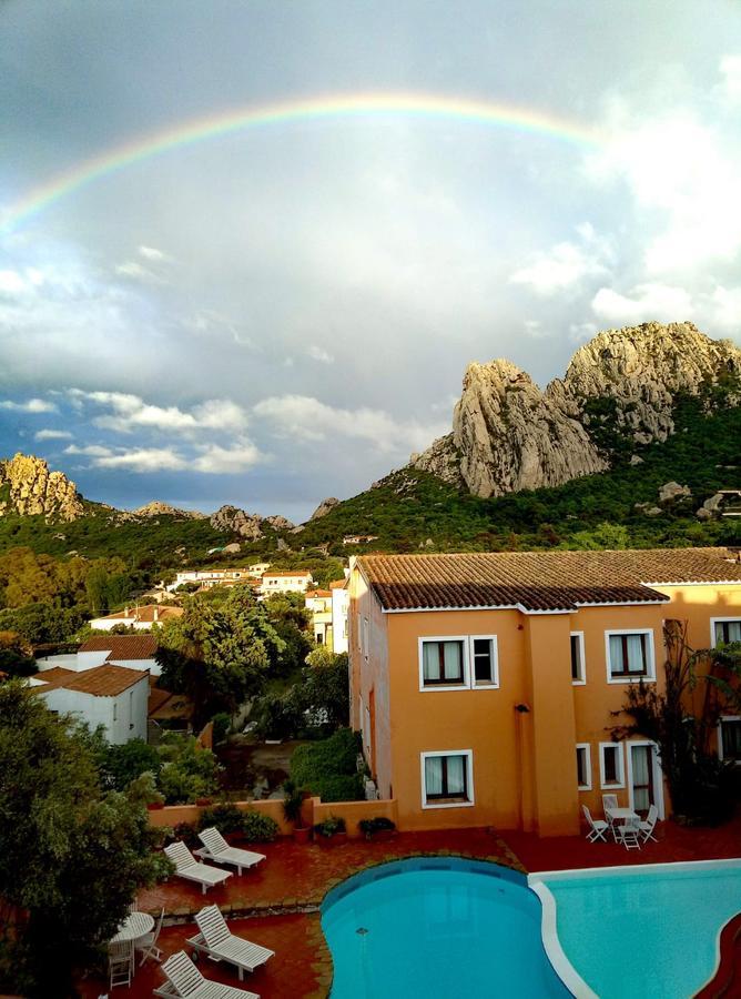 Boutique Hotel Sant'Andrea & Relais San Pantaleo Exterior photo